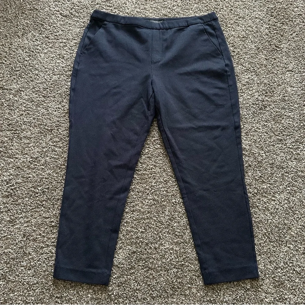 Liverpool women’s 16 navy dot pull on tapered ankle cropped pants stretch casual